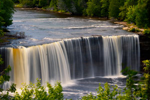 Tahquamenon Upper Falls